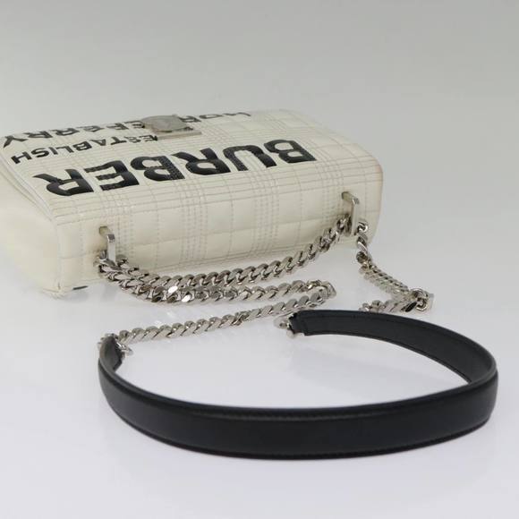 BURBERRY Roller Chain Shoulder Bag Patent leather White Silver Auth bs18894 - Picture 7 of 16